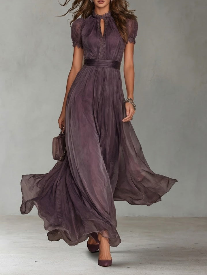Flavia - Abito lungo viola con scollatura a goccia e dettagli in pizzo chiffon