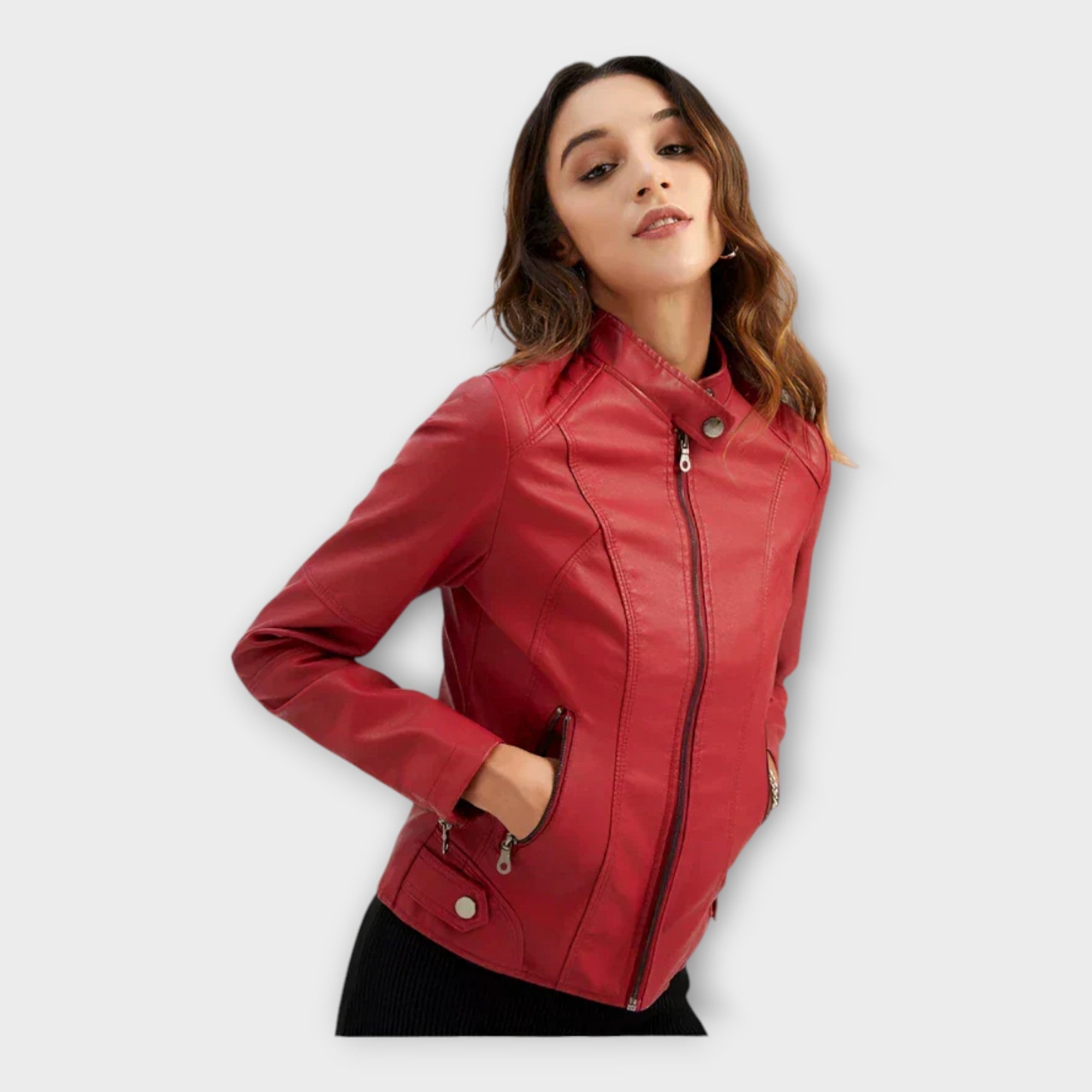 Giubbotto in Pelle Corto e Moderno con Zip