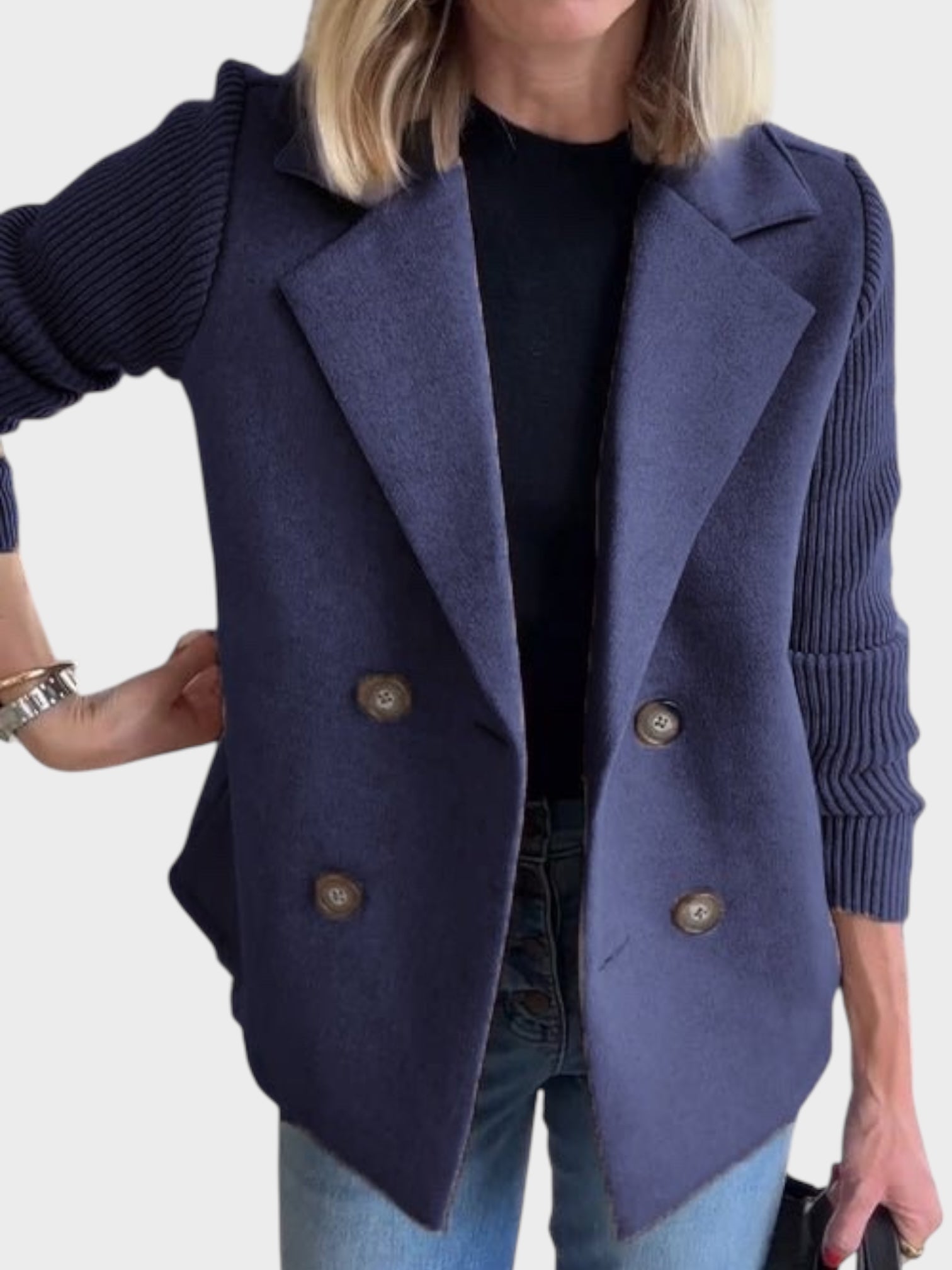 Giacca elegante con maniche lavorate a maglia