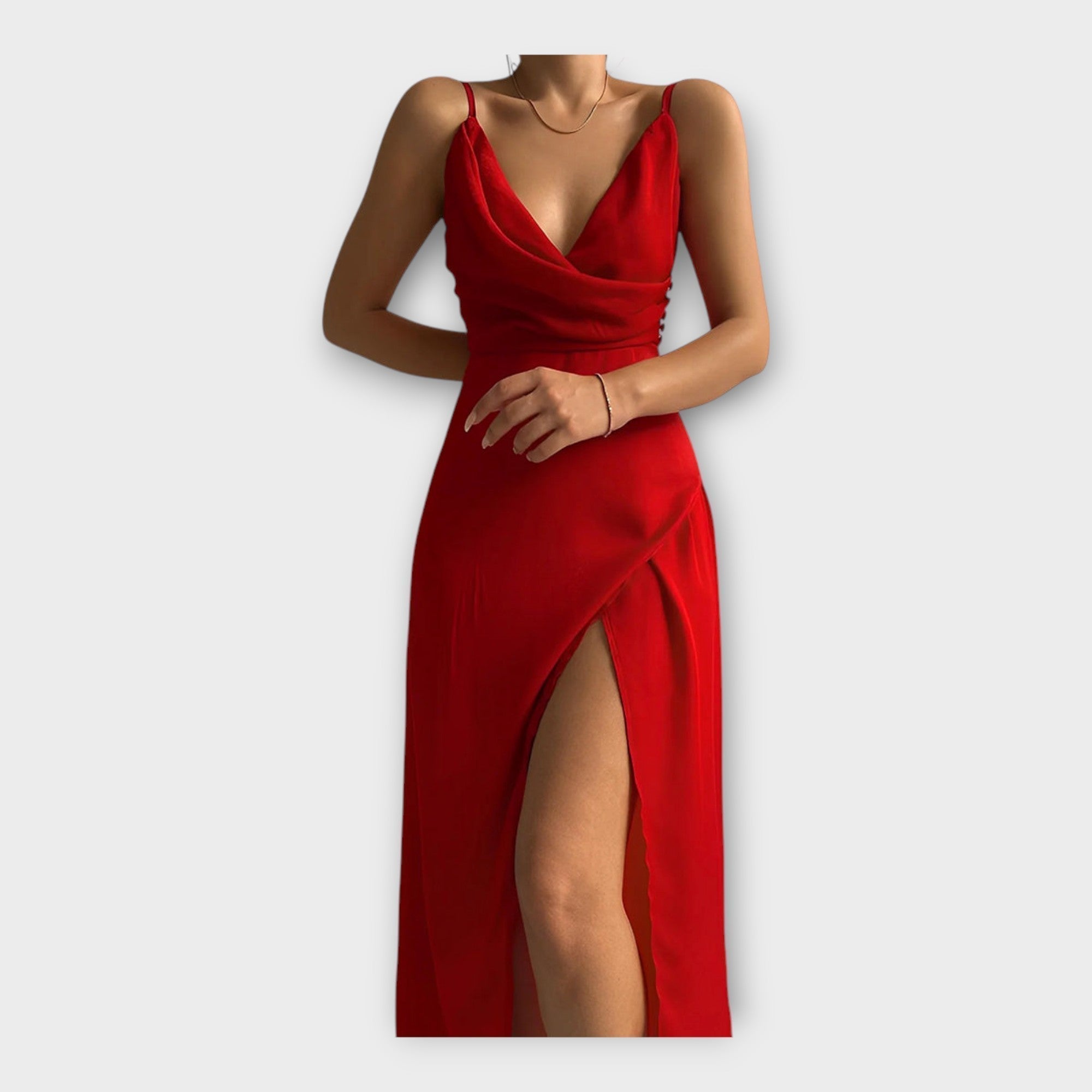 Abito Lungo in Satin con Spacco e Spalline Sottili