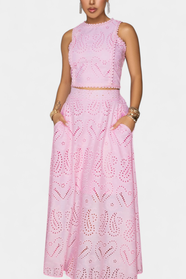 Danitza Set Romantico con Pizzo e Design Floreale Forato