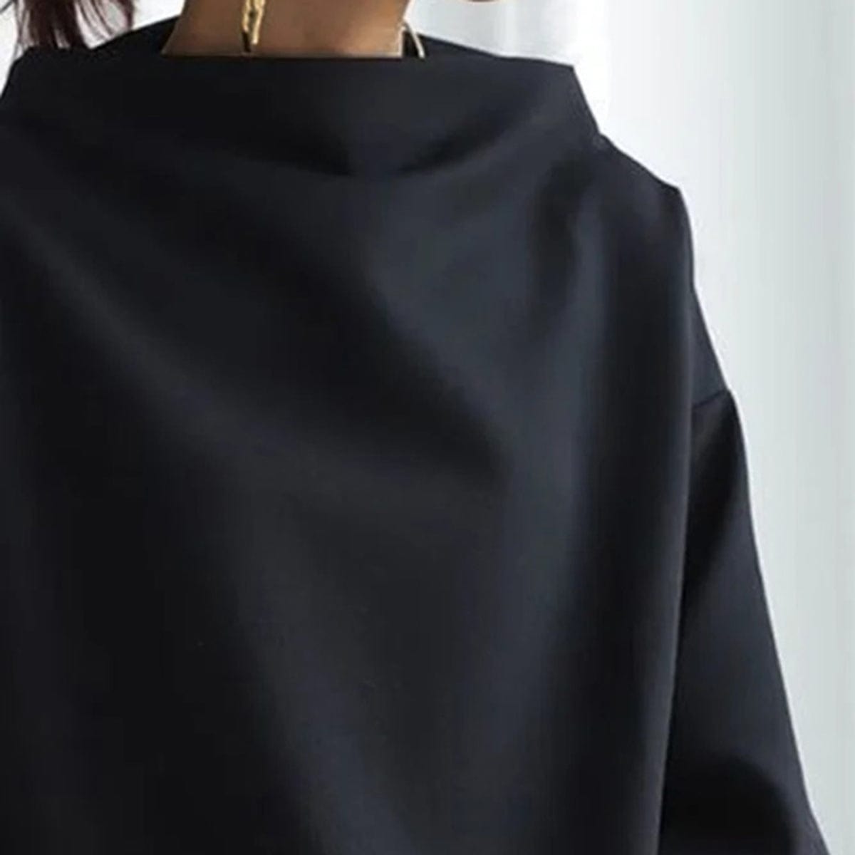 Elly | Top in Maglia con Collo Alto e Morbida Texture