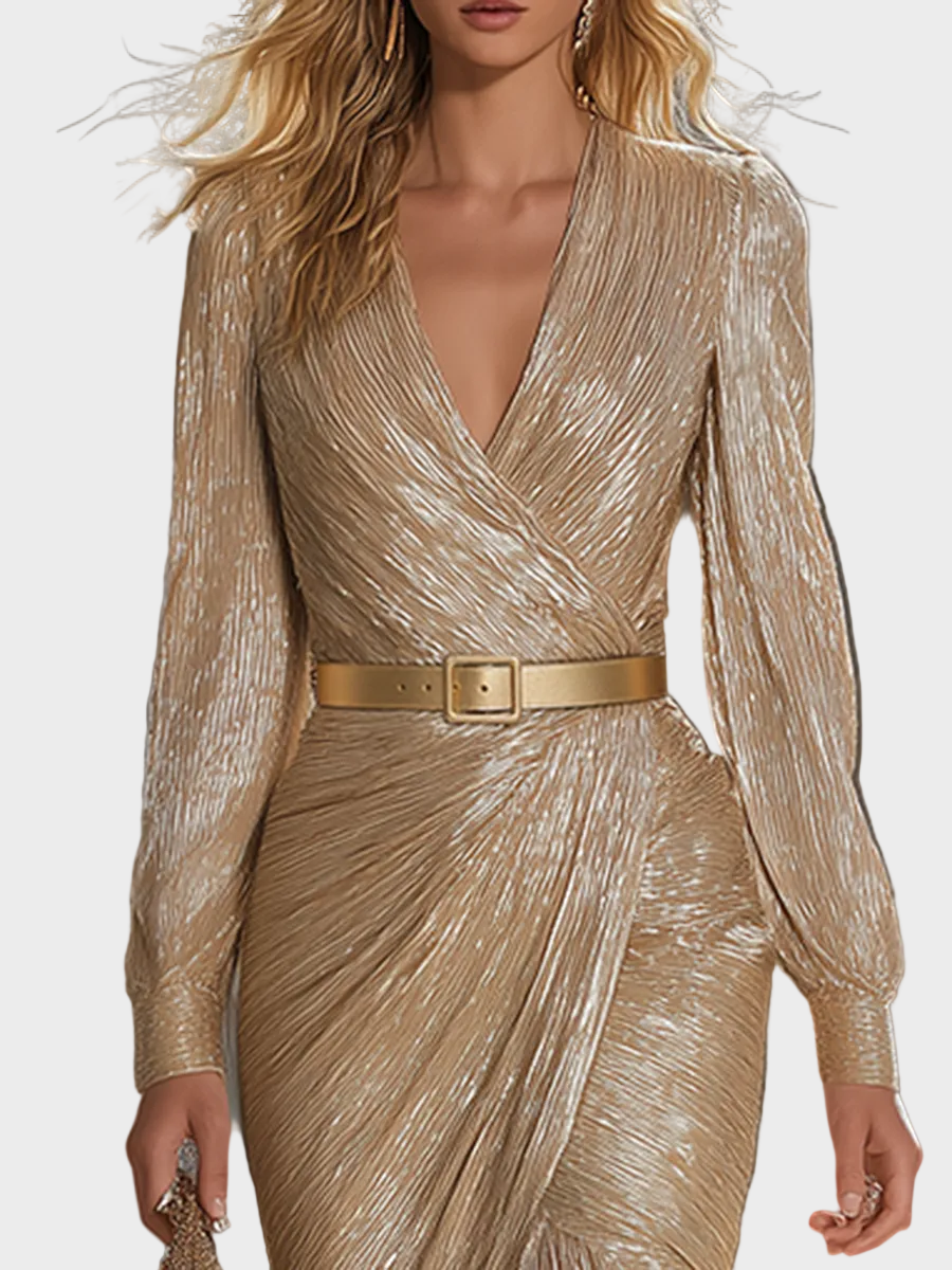 Jollie | Maxi Abito Elegante e Raffinato in Colore Champagne con Scollatura a V, Frange e Luccichio