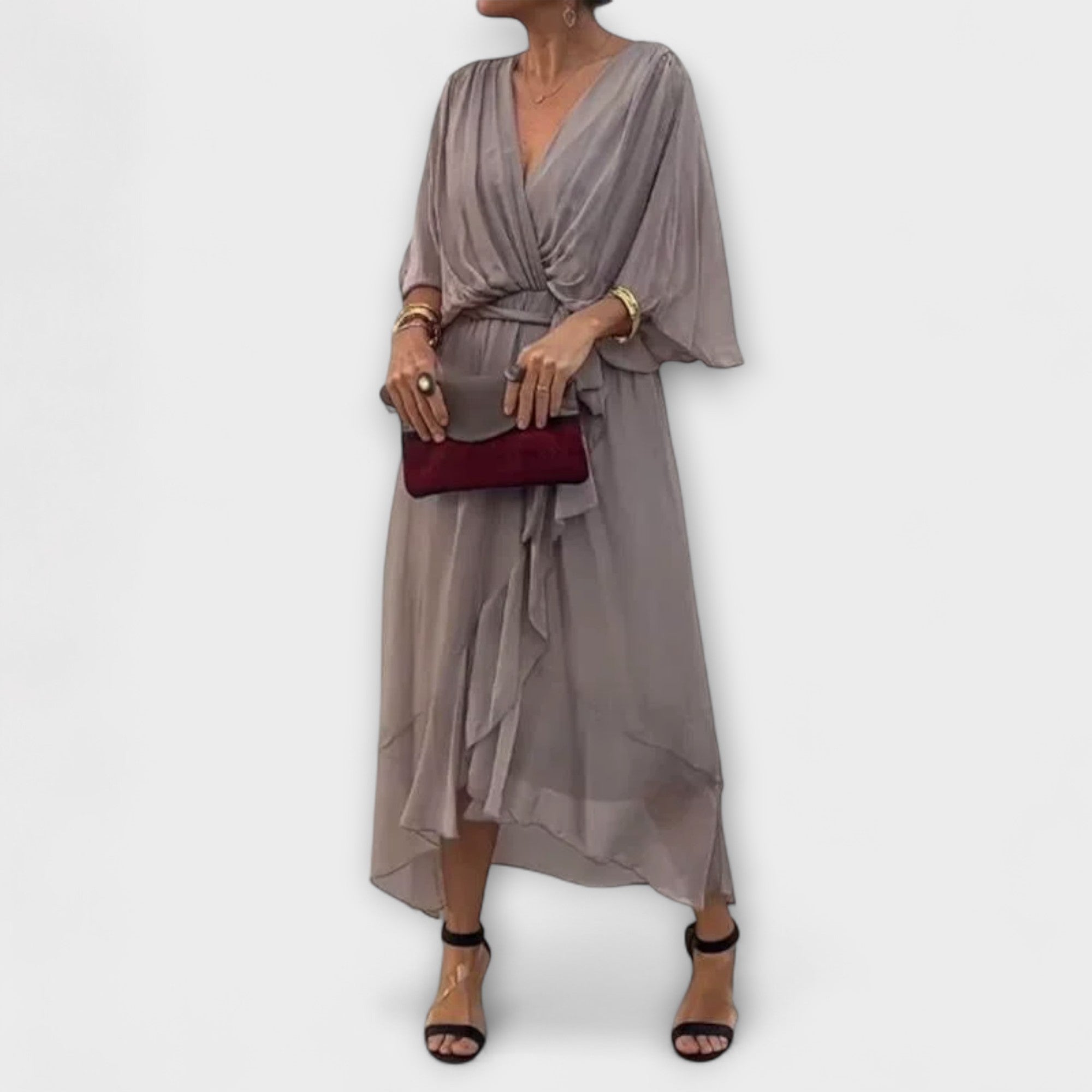 Amoura — Abito in Chiffon con Scollatura a V