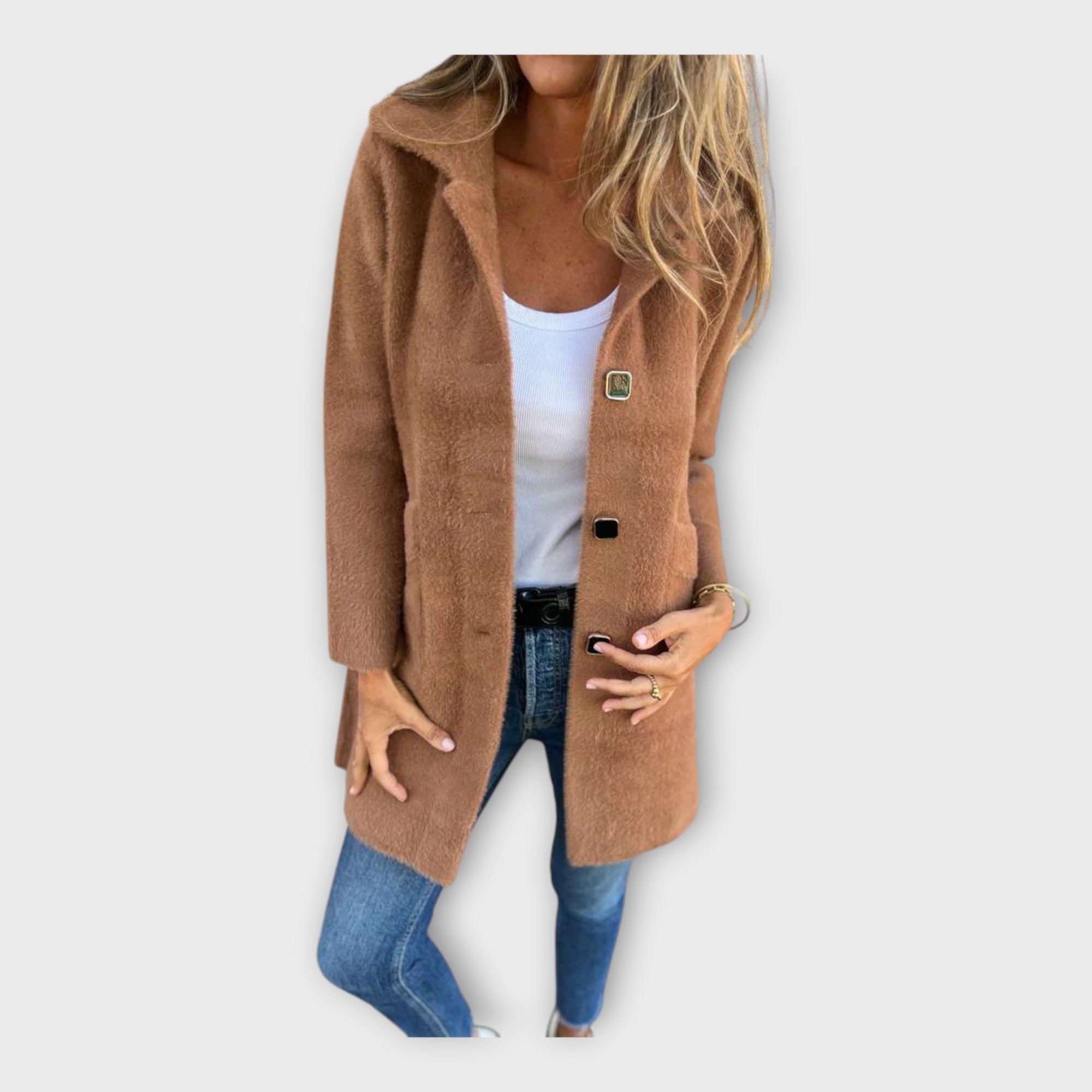Cappotto di Lana con Chiusura Elegante