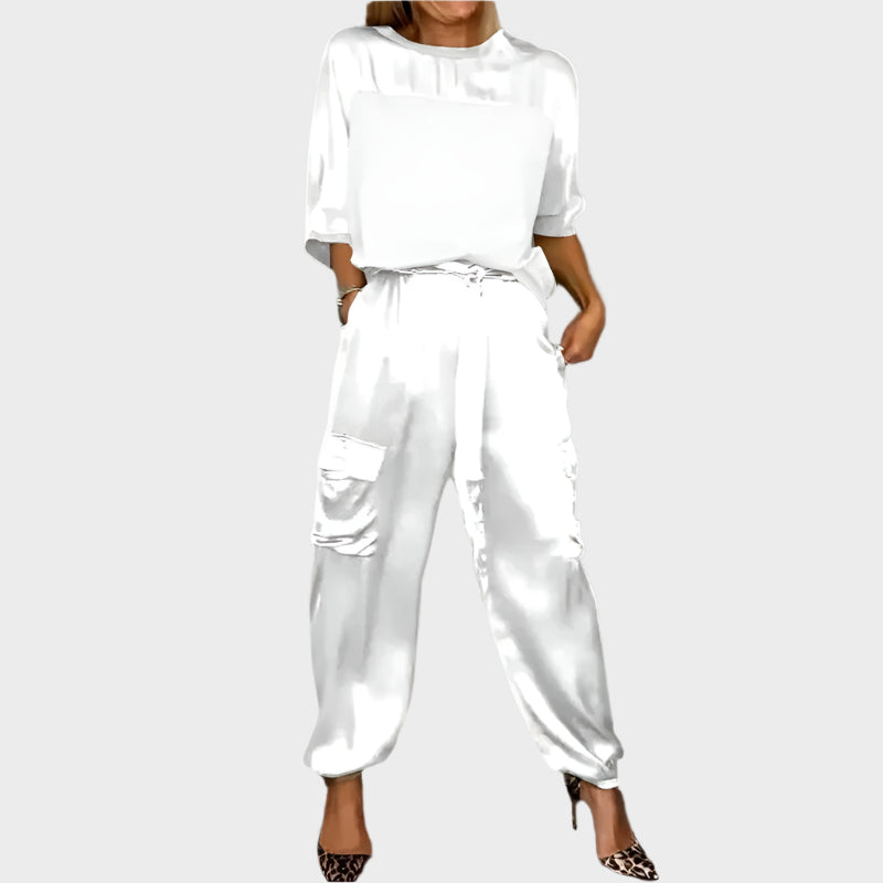 Set Satinato con Blusa Larga e Pantaloni Cargo