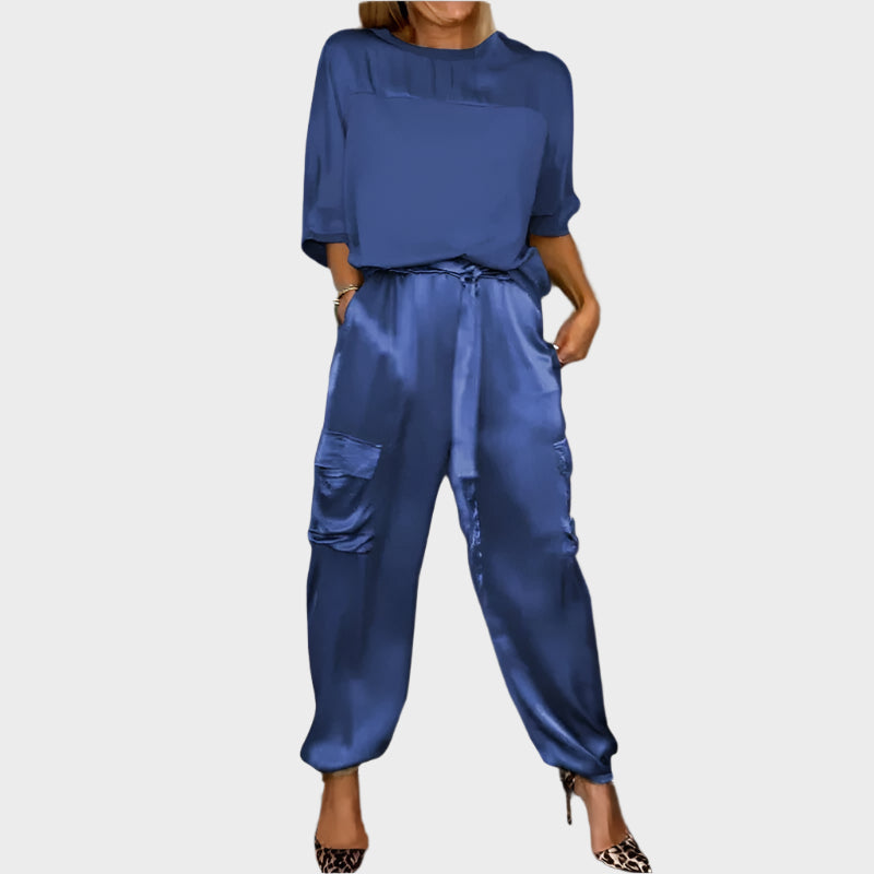 Set Satinato con Blusa Larga e Pantaloni Cargo