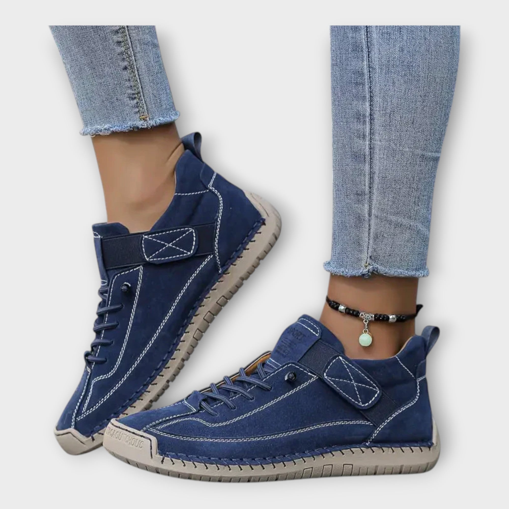 Scarpe sportive con design elegante e pratico