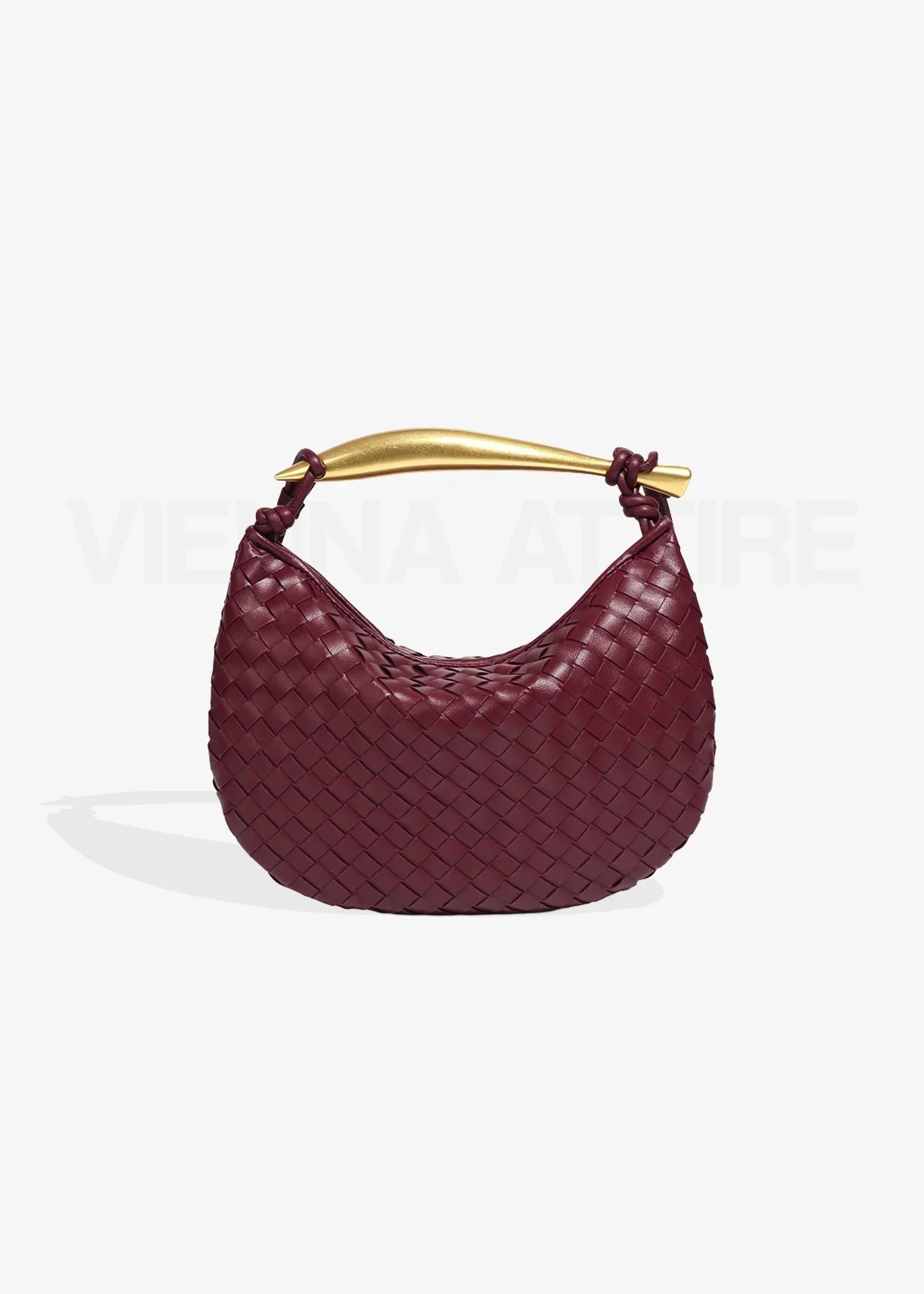 Alessandra – Borsa con Design Intessuto e Manico Dorato