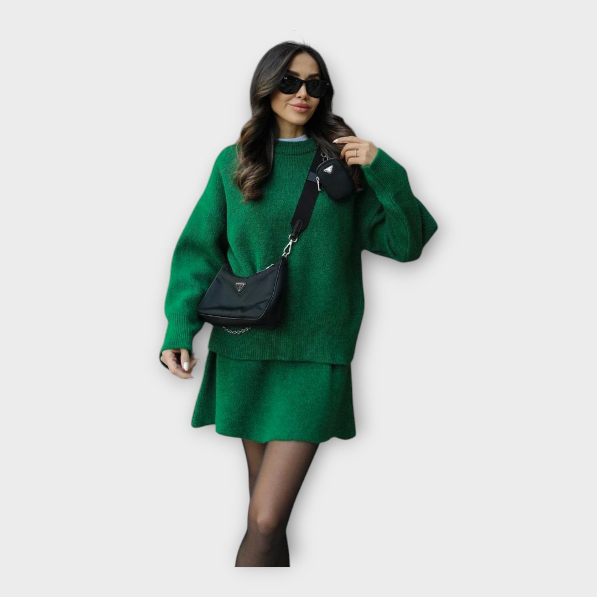 Set Maglia e Gonna con Linea Moderna