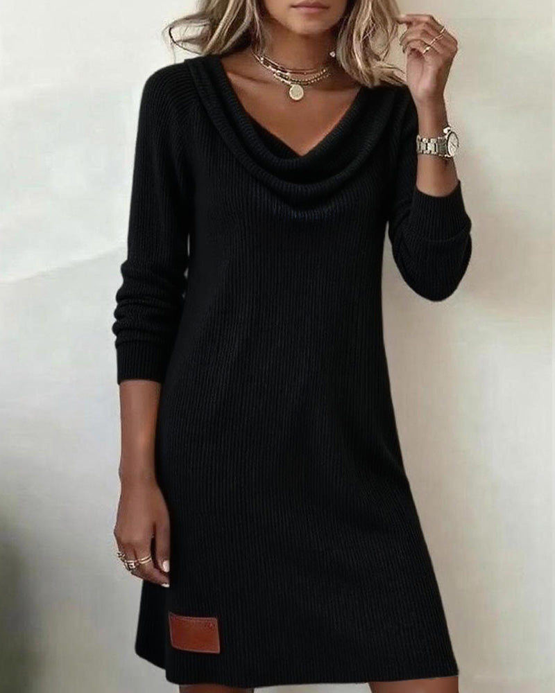 Celine | Abito Giornaliero con Maniche Lunghe e Collo Alto