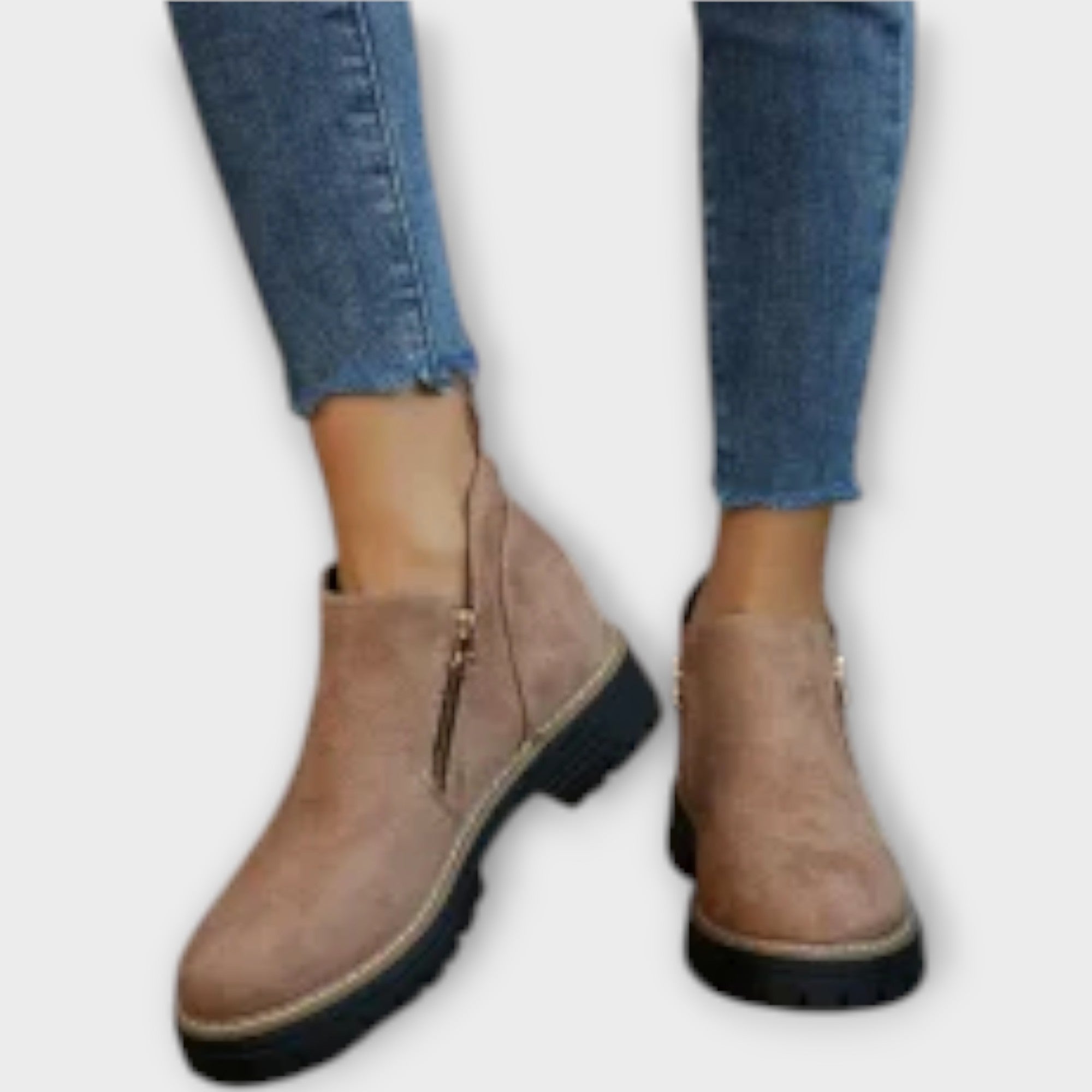 Stivaletti con Design Elegante e Comoda Vestibilità