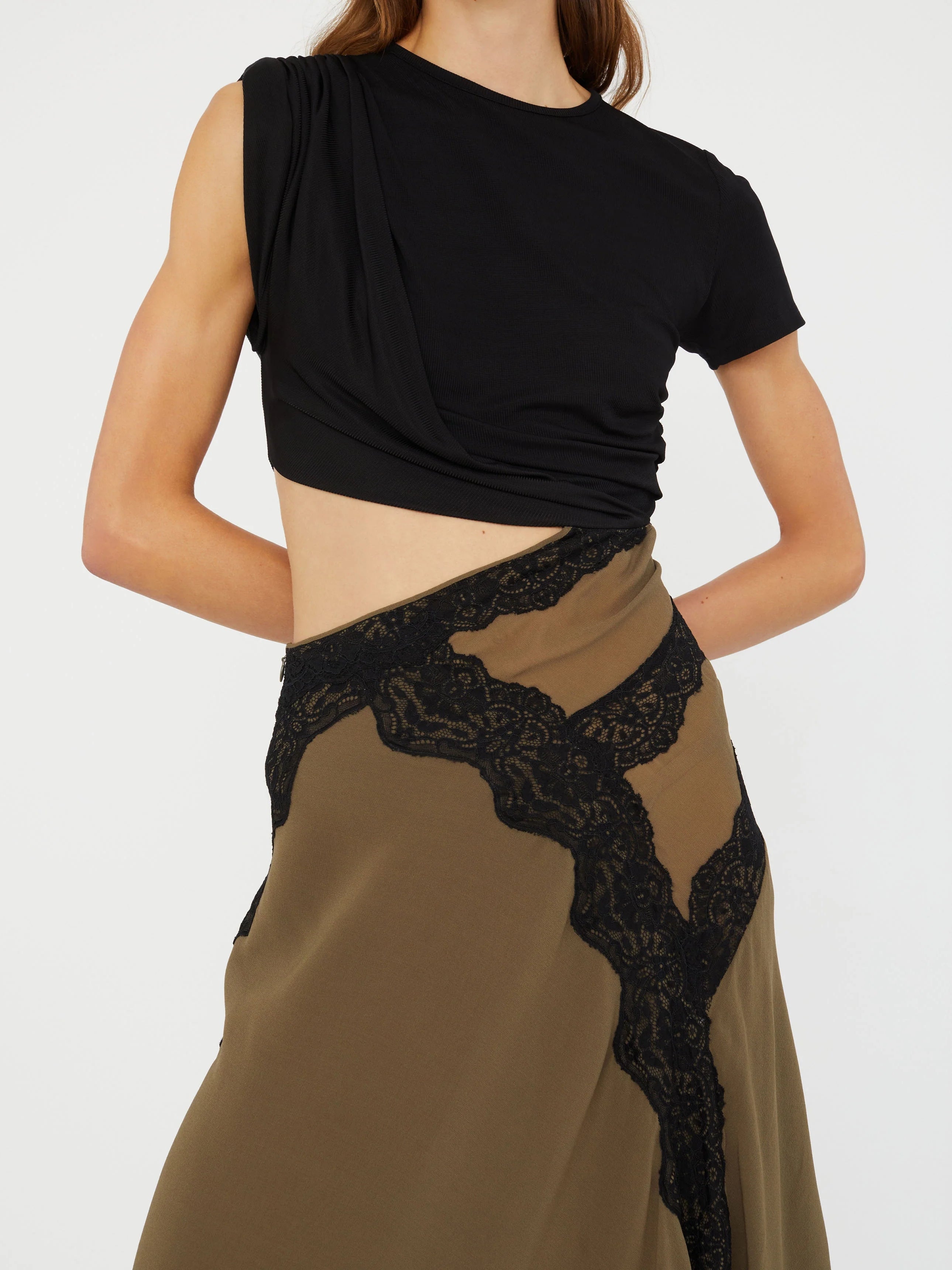 Alice | Abito midi con dettaglio arricciato tipo blusa