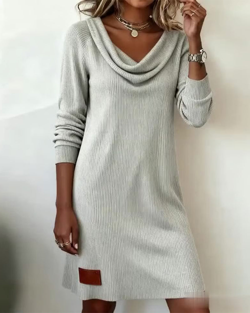 Celine | Abito Giornaliero con Maniche Lunghe e Collo Alto