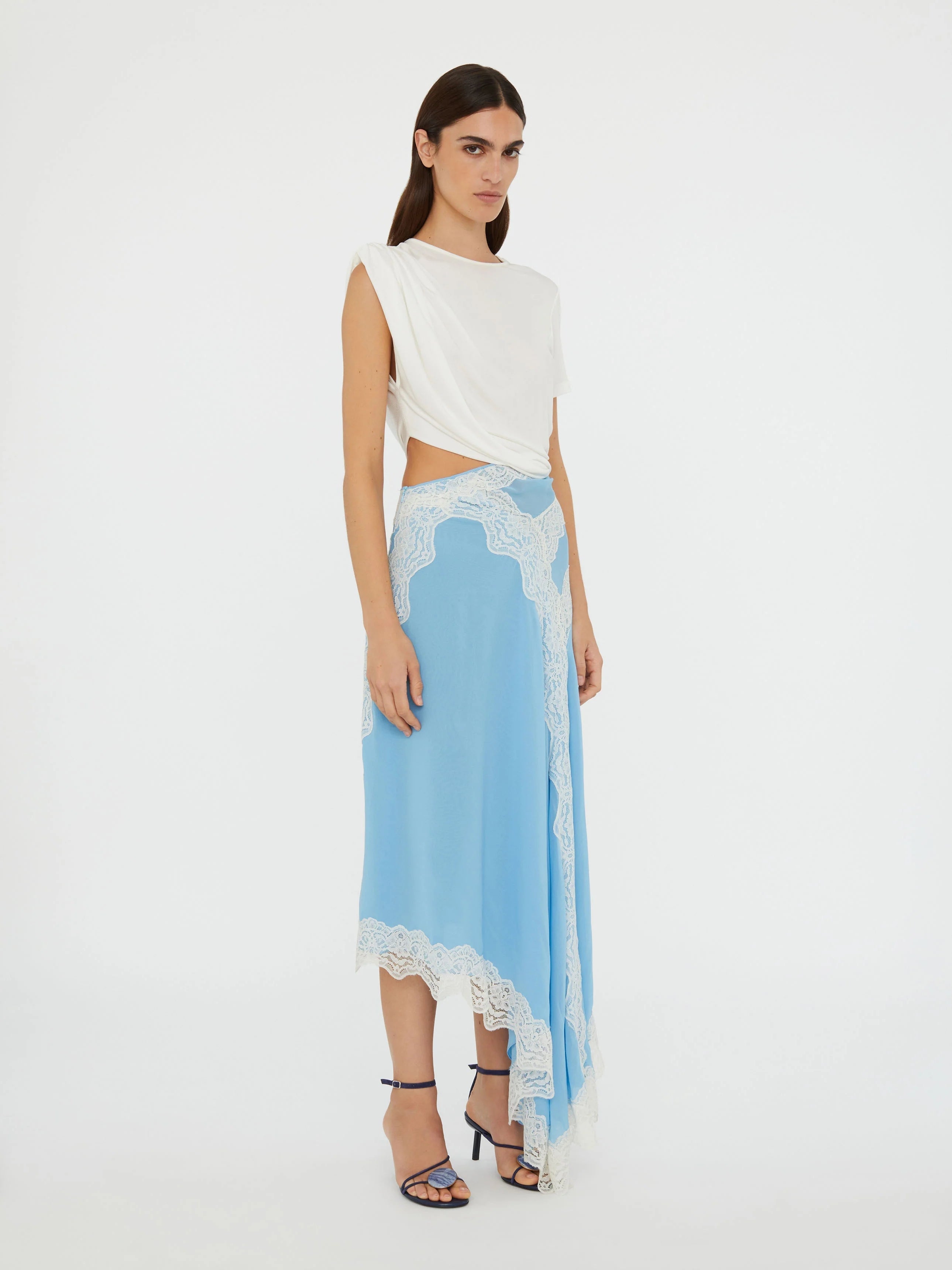 Alice | Abito midi con dettaglio arricciato tipo blusa