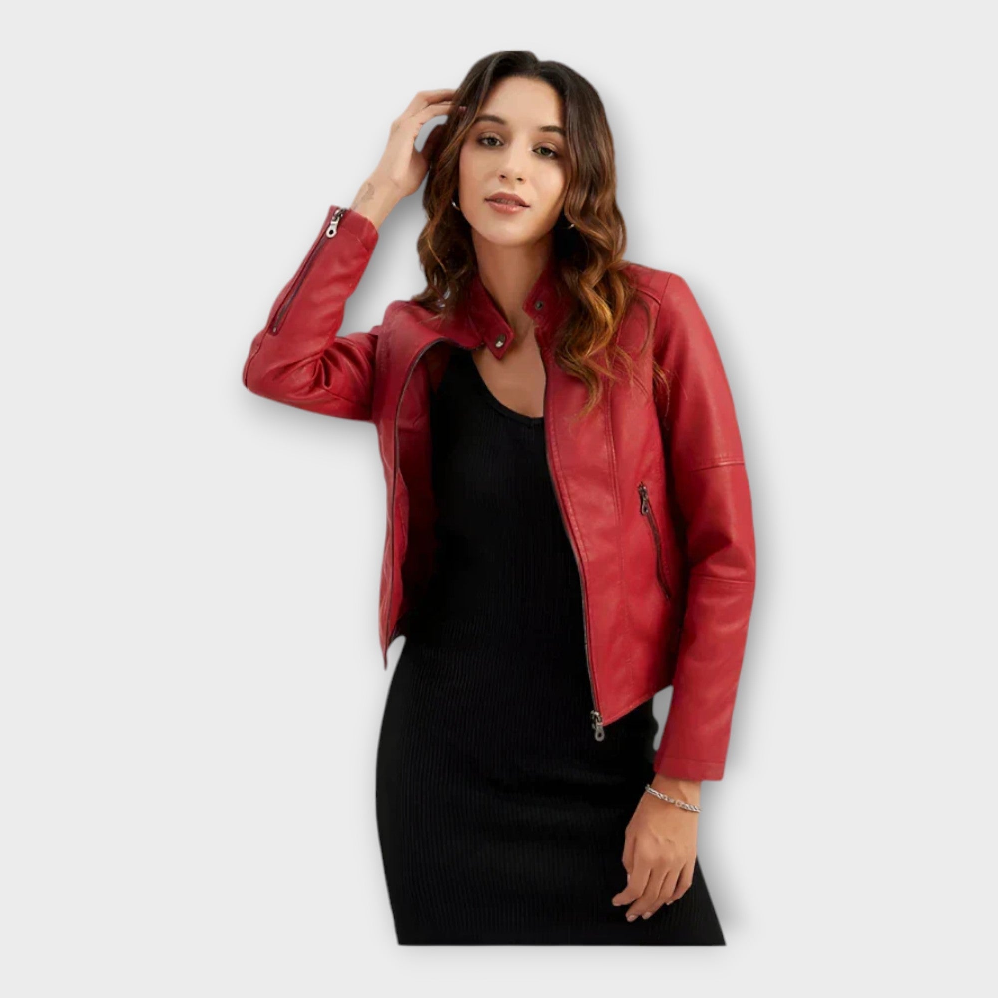 Giubbotto in Pelle Corto e Moderno con Zip