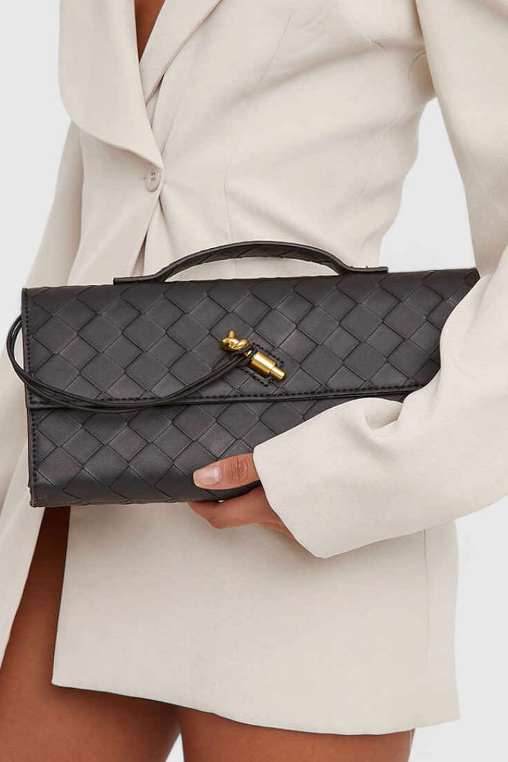Melanie Clutch con Dettaglio Oro a Nastro