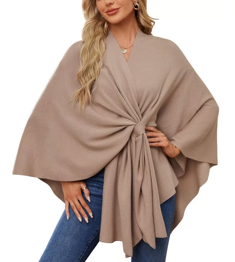 Maegan | Elegante scialle tipo poncho con morbida apertura frontale