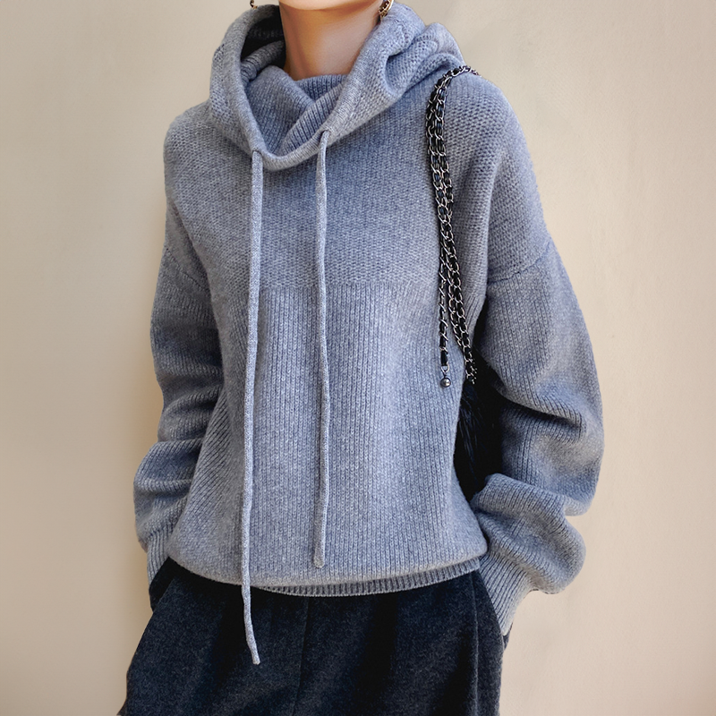 Amina - Felpa con Cappuccio in Merino di Lusso