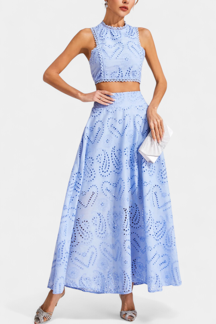 Danitza Set Romantico con Pizzo e Design Floreale Forato