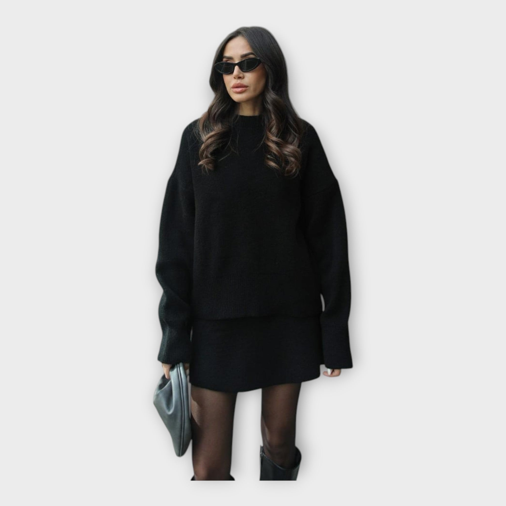 Set Maglia e Gonna con Linea Moderna
