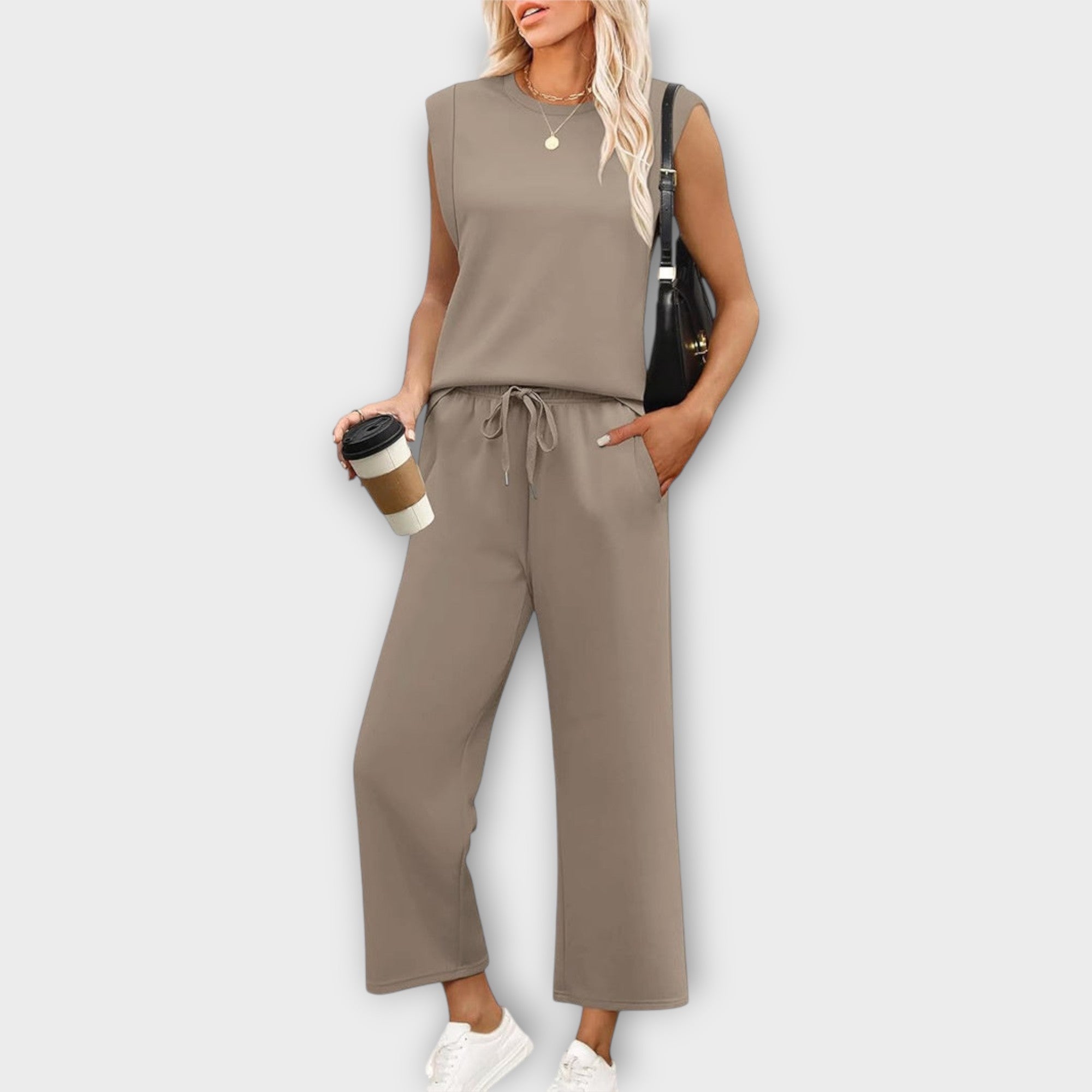 Set Femminile – Morbido, Elegante e Stilosissimo